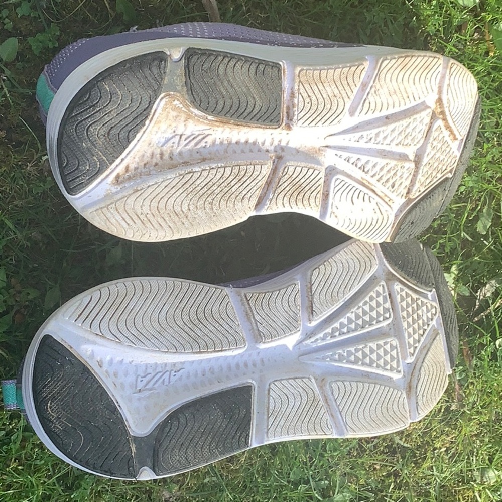 🫶🏽Avia running sneakers🫶🏽 - Picture 4 of 4